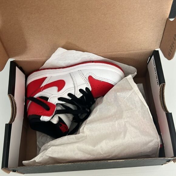 Baby Nike air Jordan 1 - Picture 9 of 10